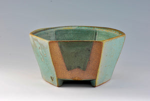 FACETED BOWL 28