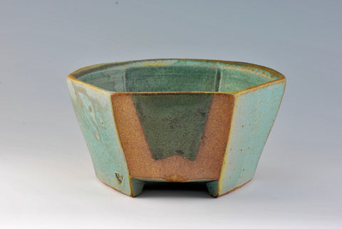 FACETED BOWL 28