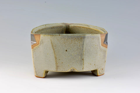 TRIANGULAR BOWL 39